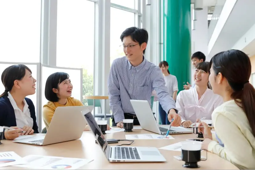 営業ロールプレイング体験の様子